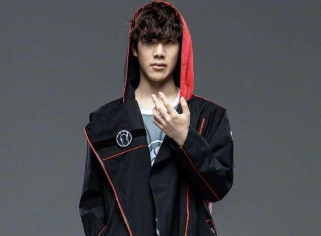 参赛双方是 参赛双方是