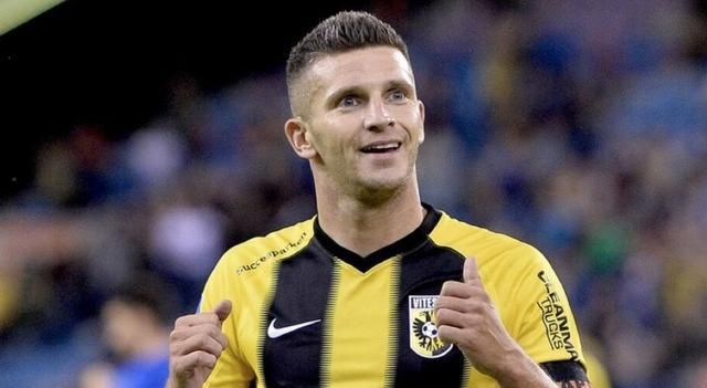 他打开了一 他打开了一