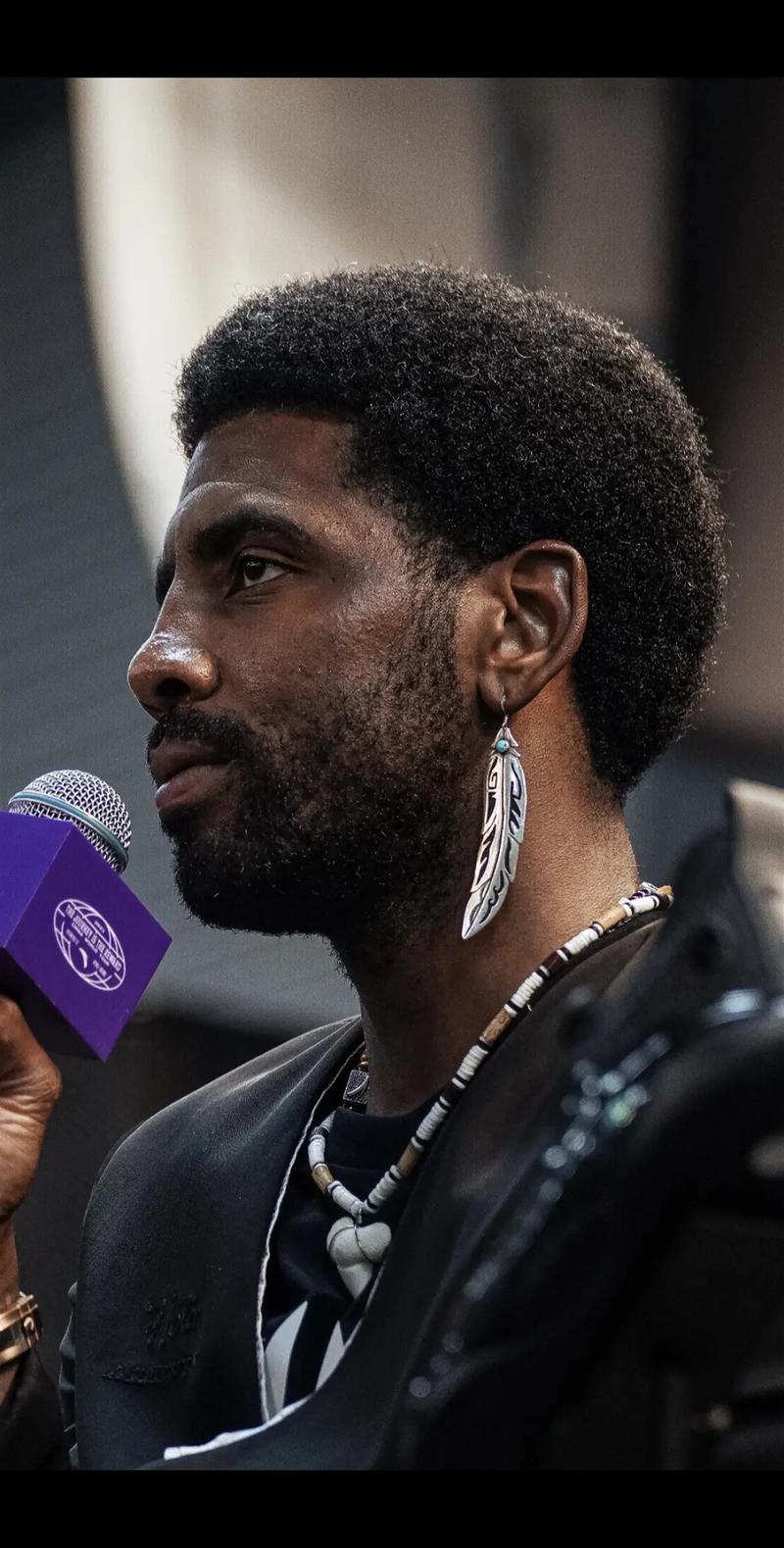 是否频繁更 是否频繁更