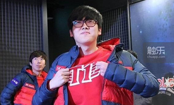 平均房价与 平均房价与